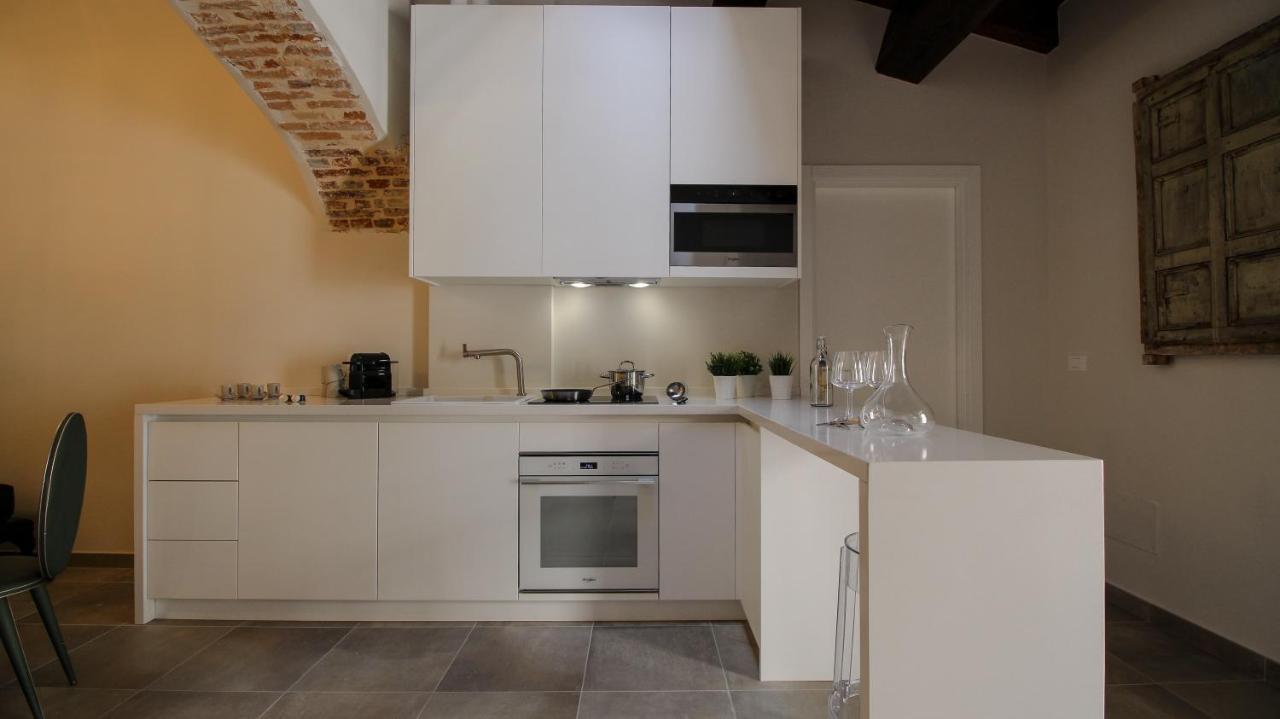 Nel Cuore Dell'Aquila Bnb Экстерьер фото