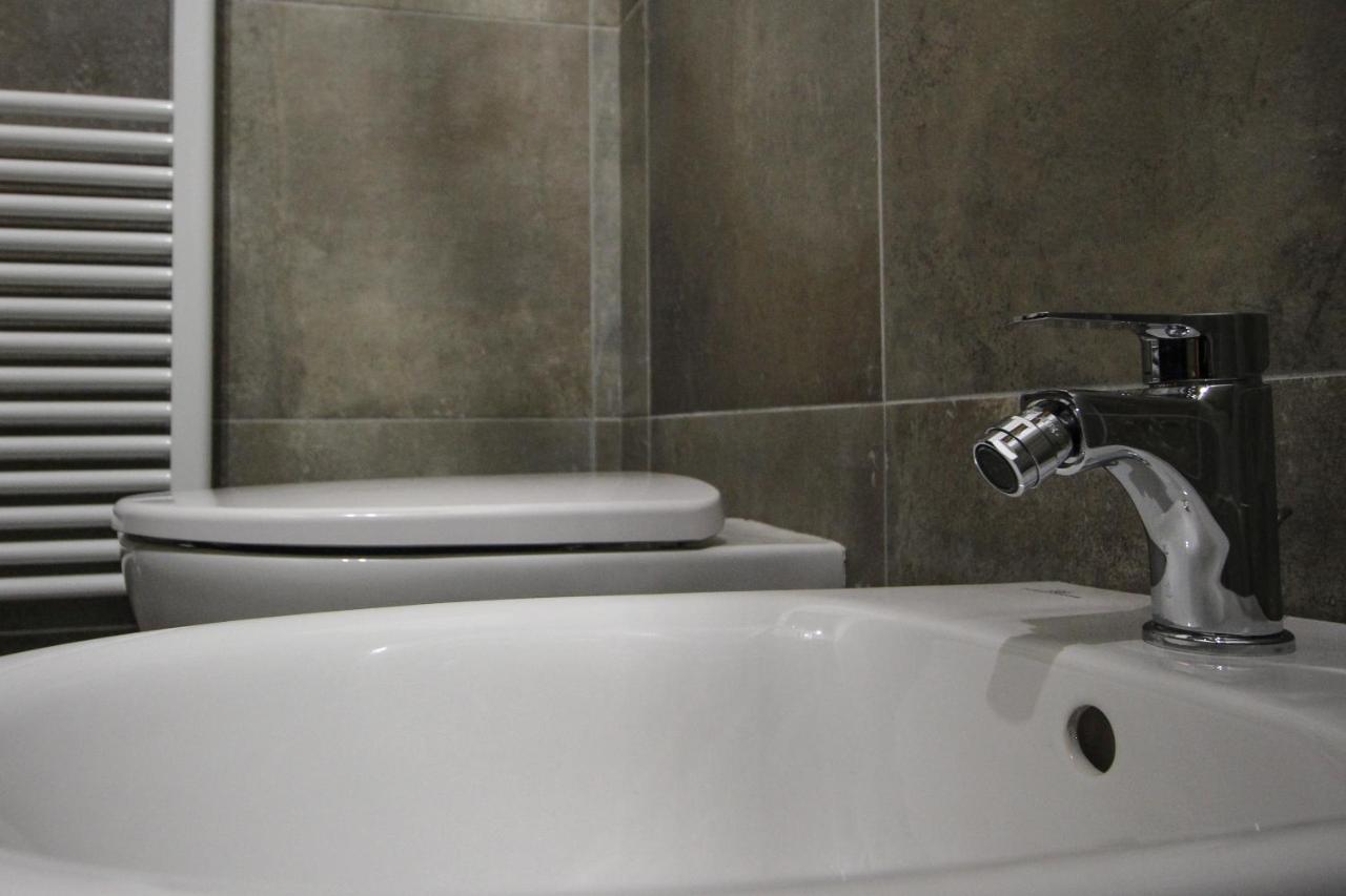 Nel Cuore Dell'Aquila Bnb Экстерьер фото