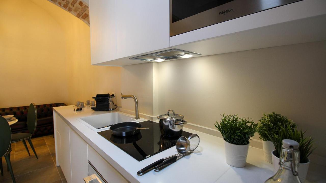 Nel Cuore Dell'Aquila Bnb Экстерьер фото